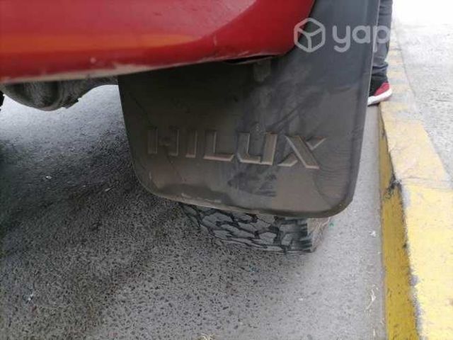Aletas hilux 4 unidades