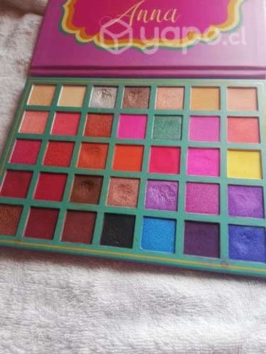 Paleta de maquillaje