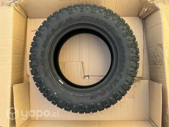 Neumático goodyear wrangler duratrac 275/6518