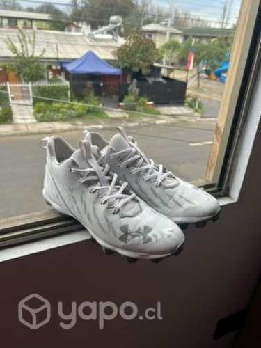Zapatos de fútbol americanos Under armour