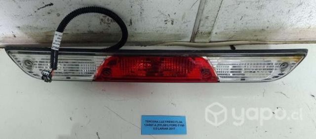 Tercera Luz Freno FL34-13A667-A (FFL081) Ford F150