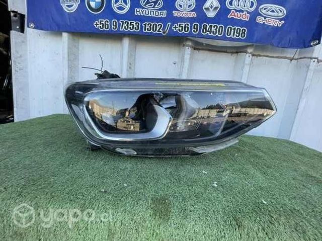 Optico derecho Tracker 2022-2023