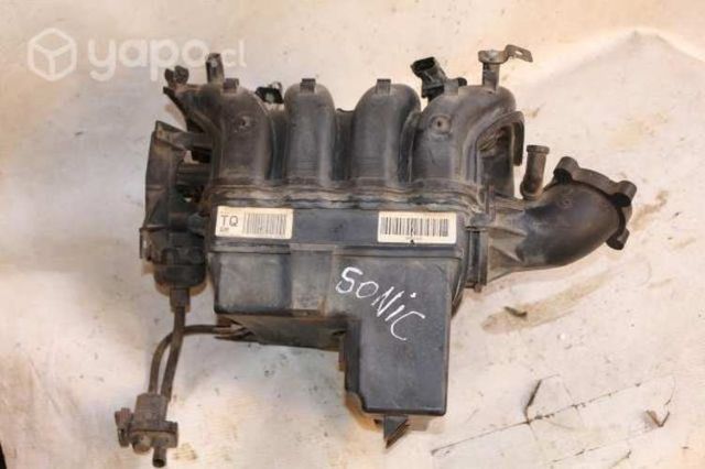 Multiple de admisión Chevrolet Sonic 1.6 2013