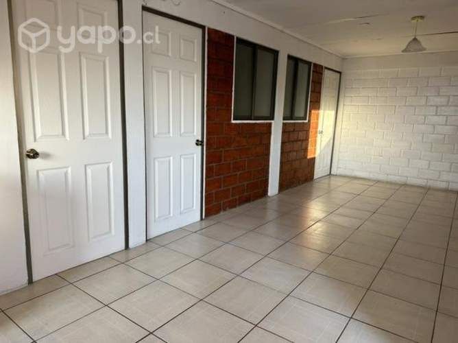 Casa 2do piso, entrada independiente