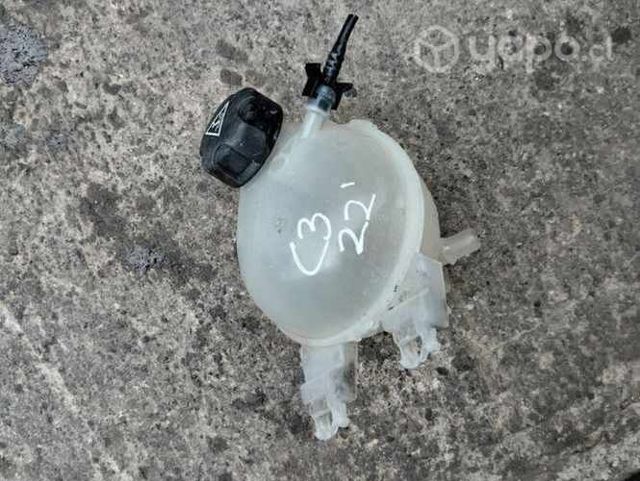 Depósito de agua citroen c3