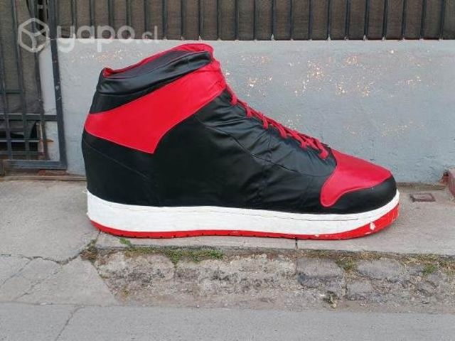 Zapatilla Grande 1.93m de largo