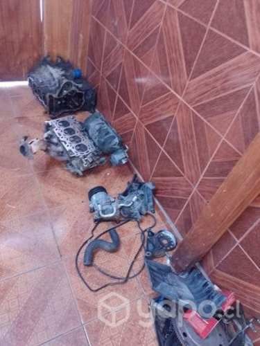 Motor desarmado toyota yaris 2014 1.5