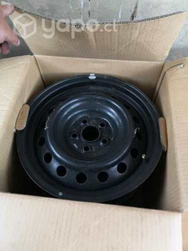 Llanta corolla 2011 sin uso