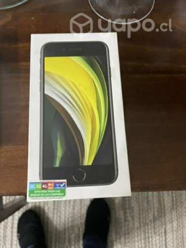 Celular IPhone SE Segunda Generación Usado