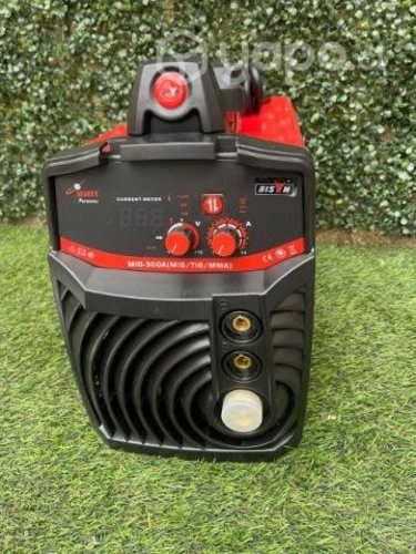 SUPER SOLDADORA 3 en 1 300AMP BISON