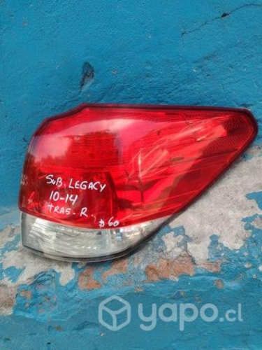 Foco tras der Subaru legacy 2010-14