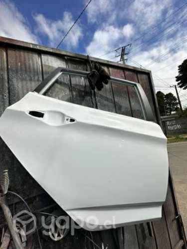 Puerta trasera derecha Hyundai Accent 2018