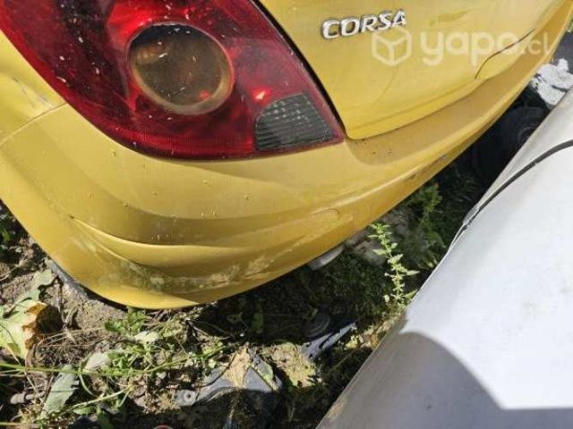 Parachoque trasero opel corsa 2014