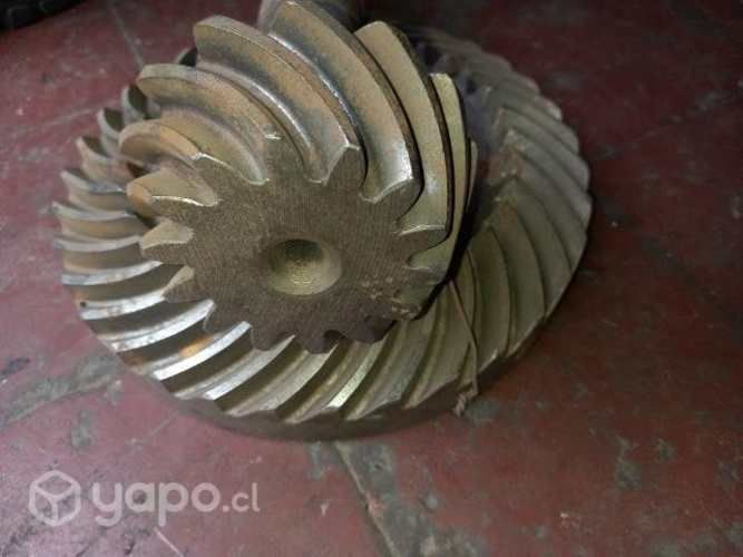 Conjunto corona y piñon maquinaria 35/14