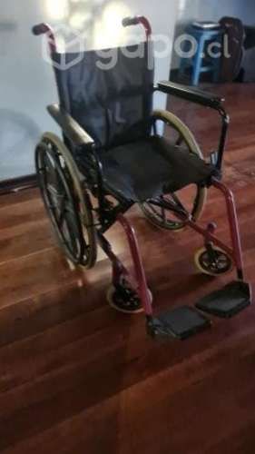 Excelente silla de ruedas