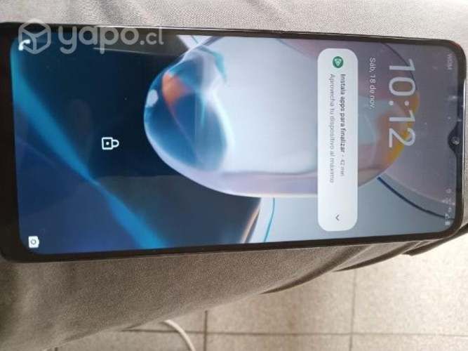 Celular motorola e22i