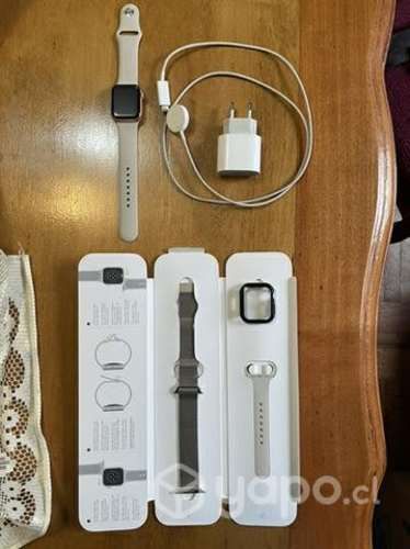 Apple Watch SE 40 mm