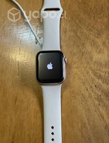 Apple Watch SE 40 mm