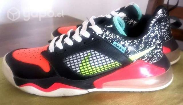Nike air jordan mars 270 talla 38