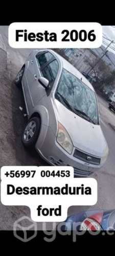 Puerta copiloto Ford fiesta 2006
