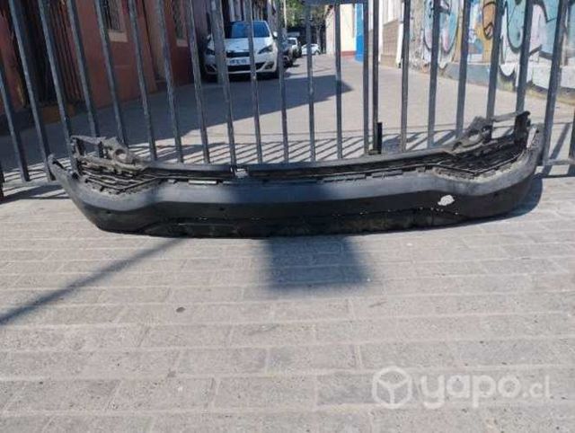 Parachoque trasero SsangYong rexton 2018