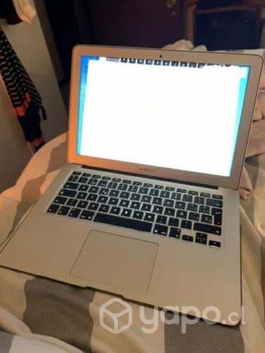 MacBook Air 2015 8 ram