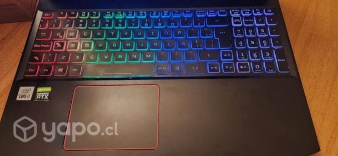 Notebook gamer Acer 3060 RTX más 2 joystick xbox