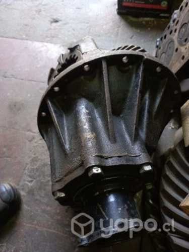 Conjunto corona y piñon 7×41 similar Isuzu