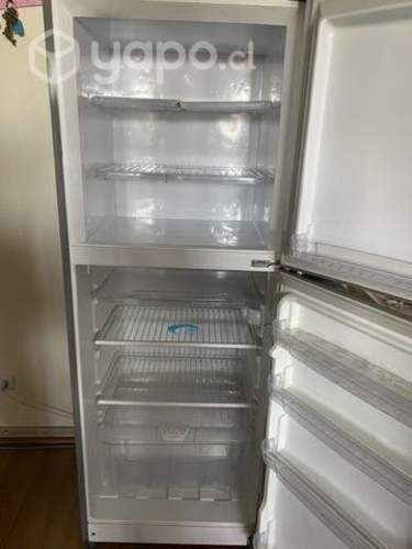 Refrigerador mademsa