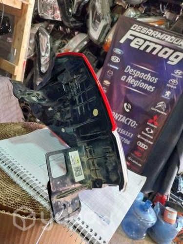 Subaru forester 2021 foco trasero derecho