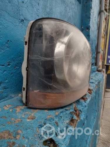 Óptico izq Kia frontier 02-05