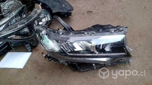 Optico derecho land cruiser 2019-2022 original