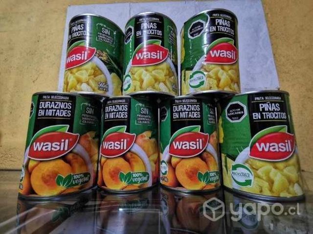 Piñas y duraznos