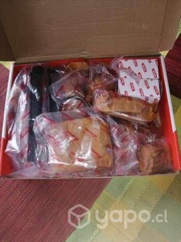 2 Kit distribución Nissan Navara nuevo y usado