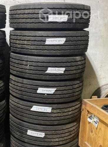 Neumáticos Pirelli 235/75 R17.5