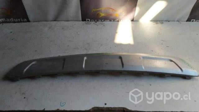 Moldura trasera tracker 2.0