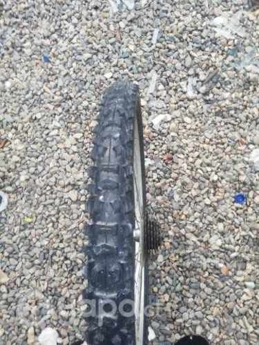 Ruedas bicicleta completa llegar instalar infladas