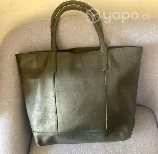 Cartera marca MNG (Mango) 100% cuero 20.000