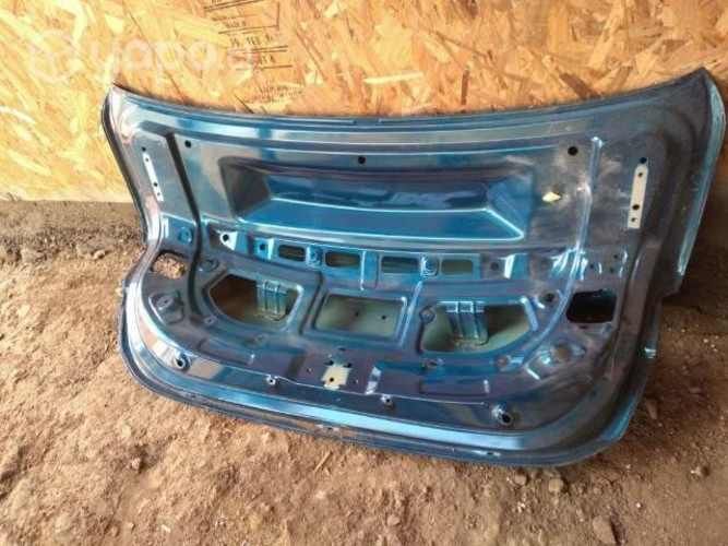 Tapa maleta onix turbo sedán
