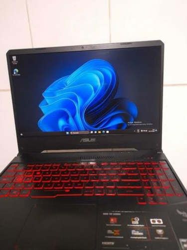 Asus tuf gaming Ryzen 5 16gb con 2 discos
