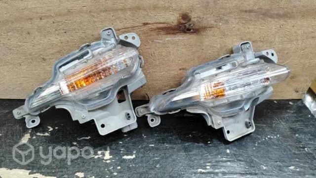 Neblinero Mazda  Rh /rgd01m02j