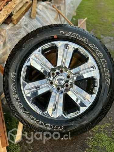 4 Llantas con neumáticos 275/55 R20 nuevos, Aro 20