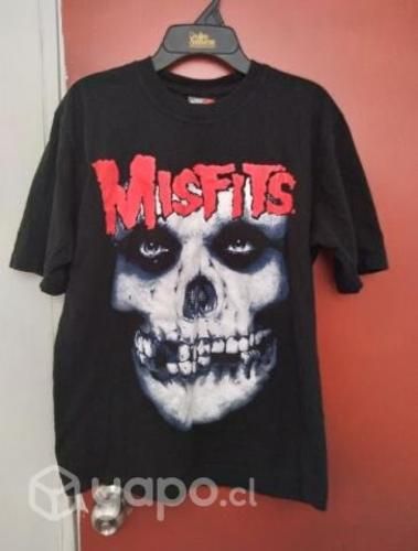 Polera Misfits