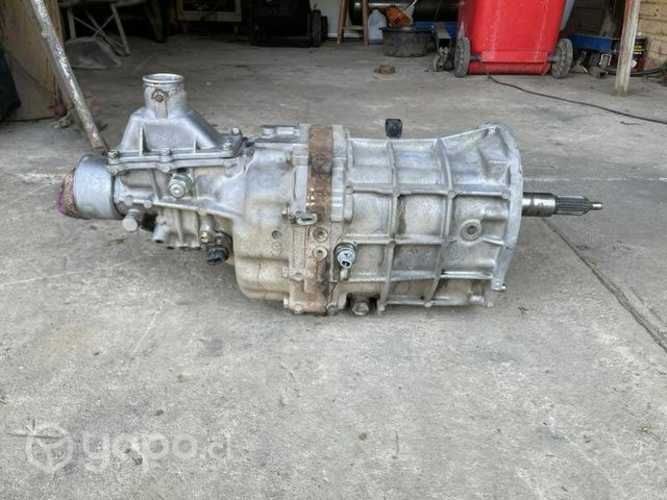 Caja de cambios hilux 4x2
