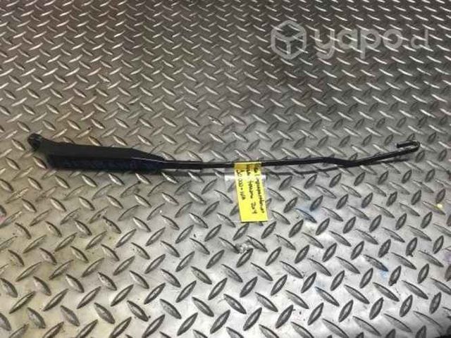 Plumilla limpia parabr Nissan Terrano 2002 al 2014