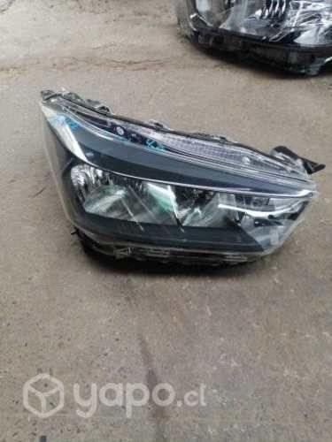 Optico derecho toyota raize original