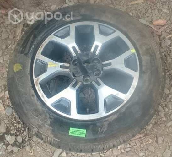 Llanta Aluminio Con Neumático 255 60 R18 (RAK023)