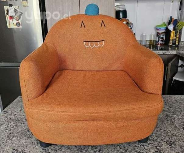 Sofa para niños semi nueva