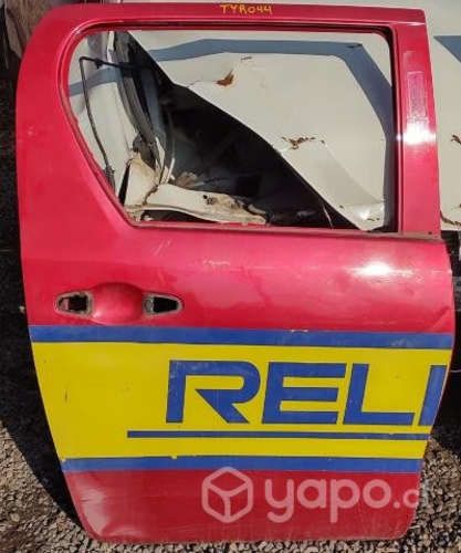 Puerta Tras Der Detalle (TYR044) Toyota Hilux Revo