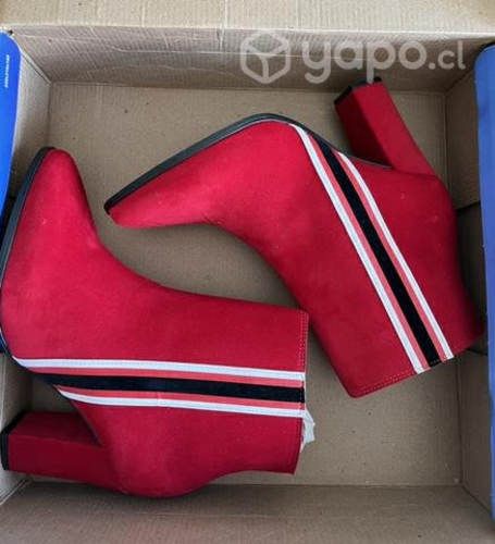 Botines rojos talla 37